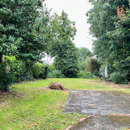 Modern Flat With Garden- 10Min Uber To Harry Potter Studios ワトフォード エクステリア 写真